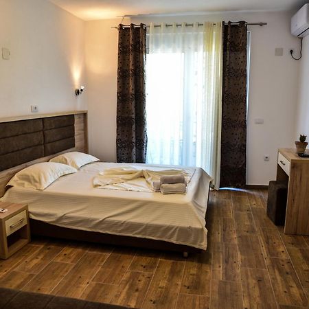 Hotel Casa Sinani à Ulcinj Extérieur photo