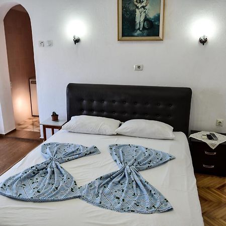 Hotel Casa Sinani à Ulcinj Extérieur photo