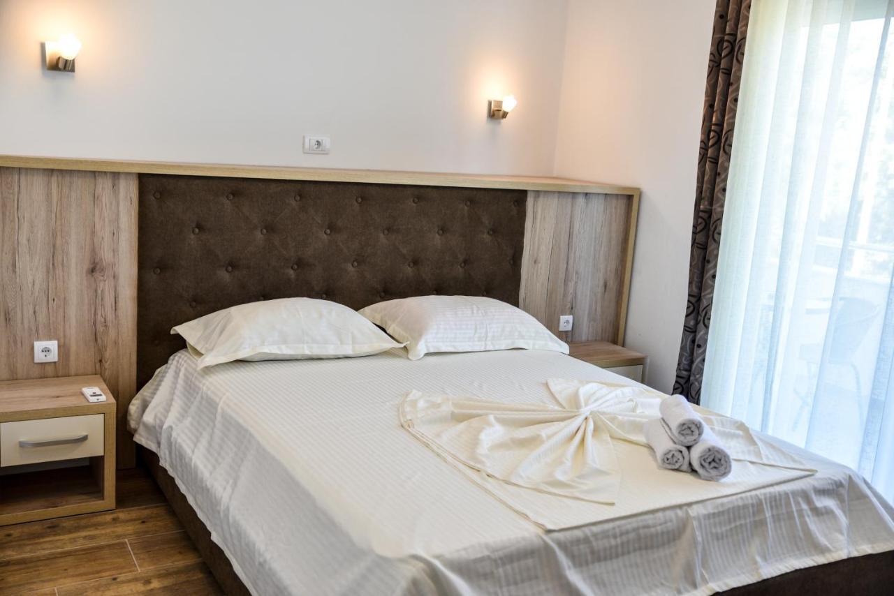 Hotel Casa Sinani à Ulcinj Extérieur photo