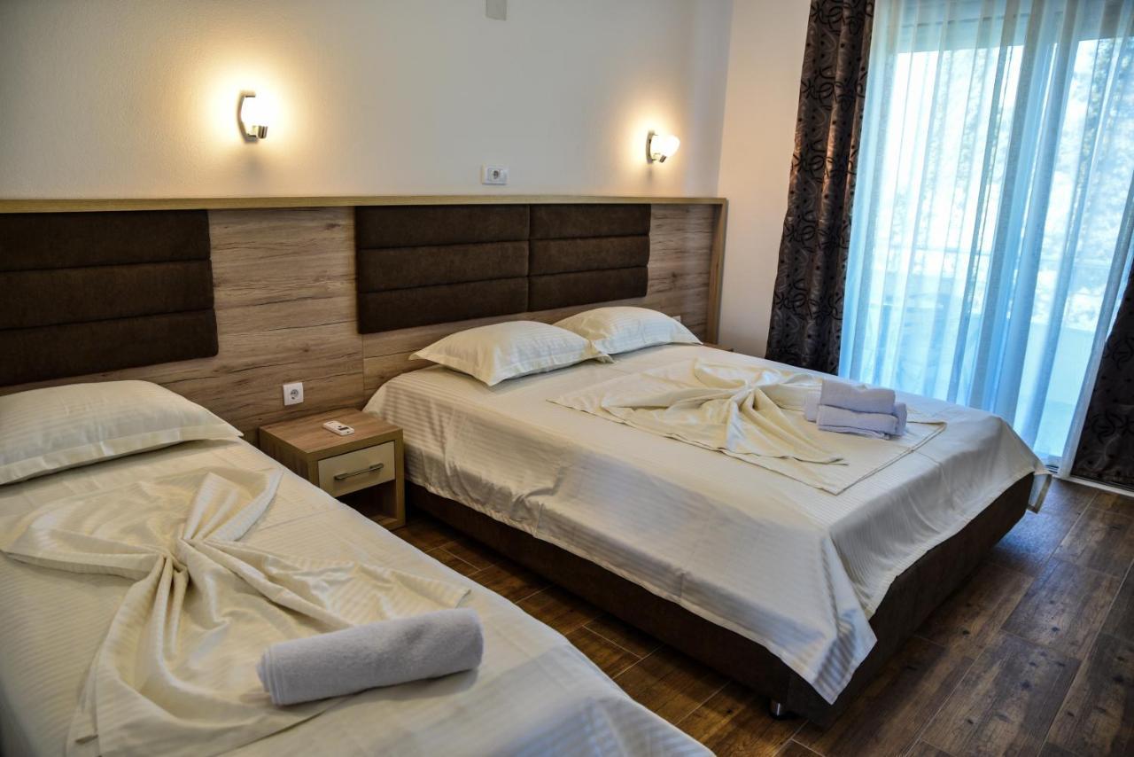 Hotel Casa Sinani à Ulcinj Extérieur photo
