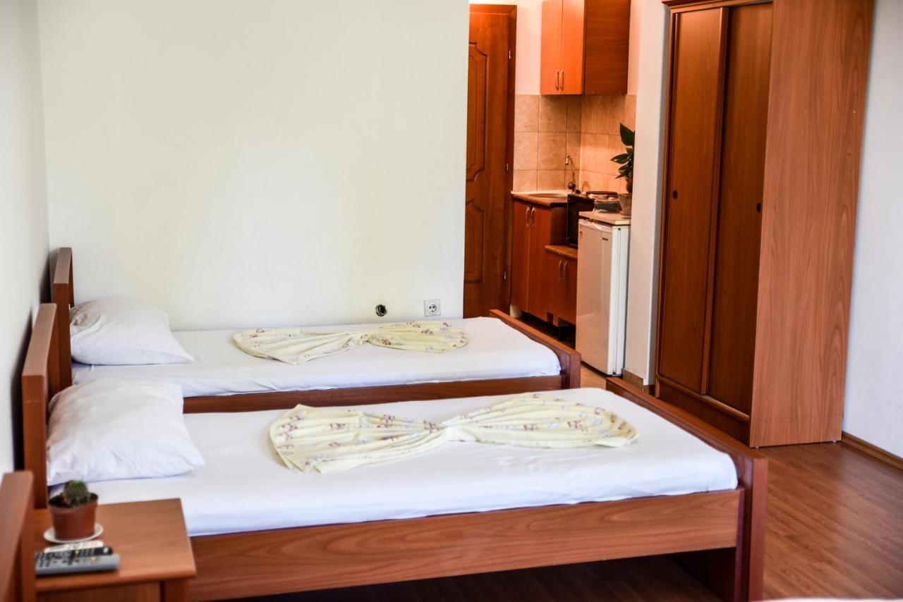 Hotel Casa Sinani à Ulcinj Extérieur photo